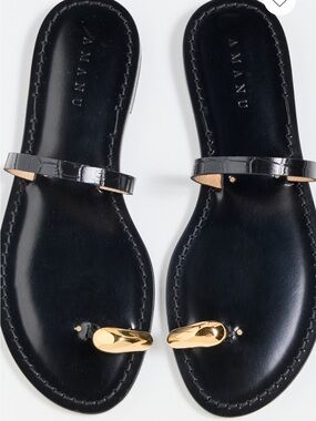 Amanu kibera toe ring sandals